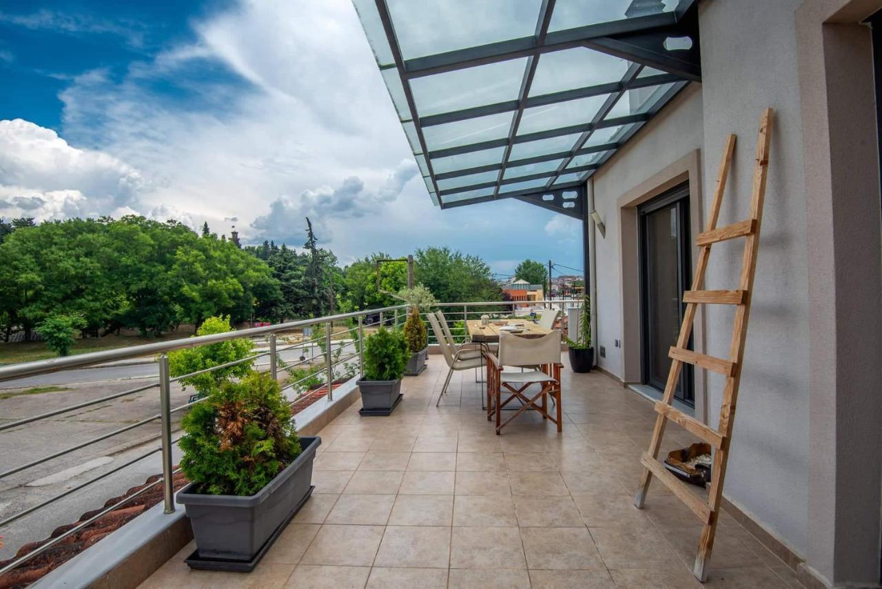 το σπίτι δίπλα από το ποτάμι Apartment *